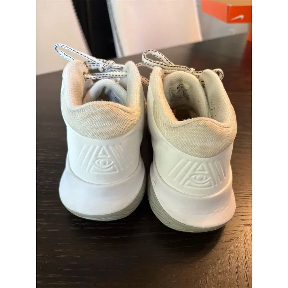 Nike Kyrie Flytrap 4 Men's Basketball‎ Shoes White Size 8